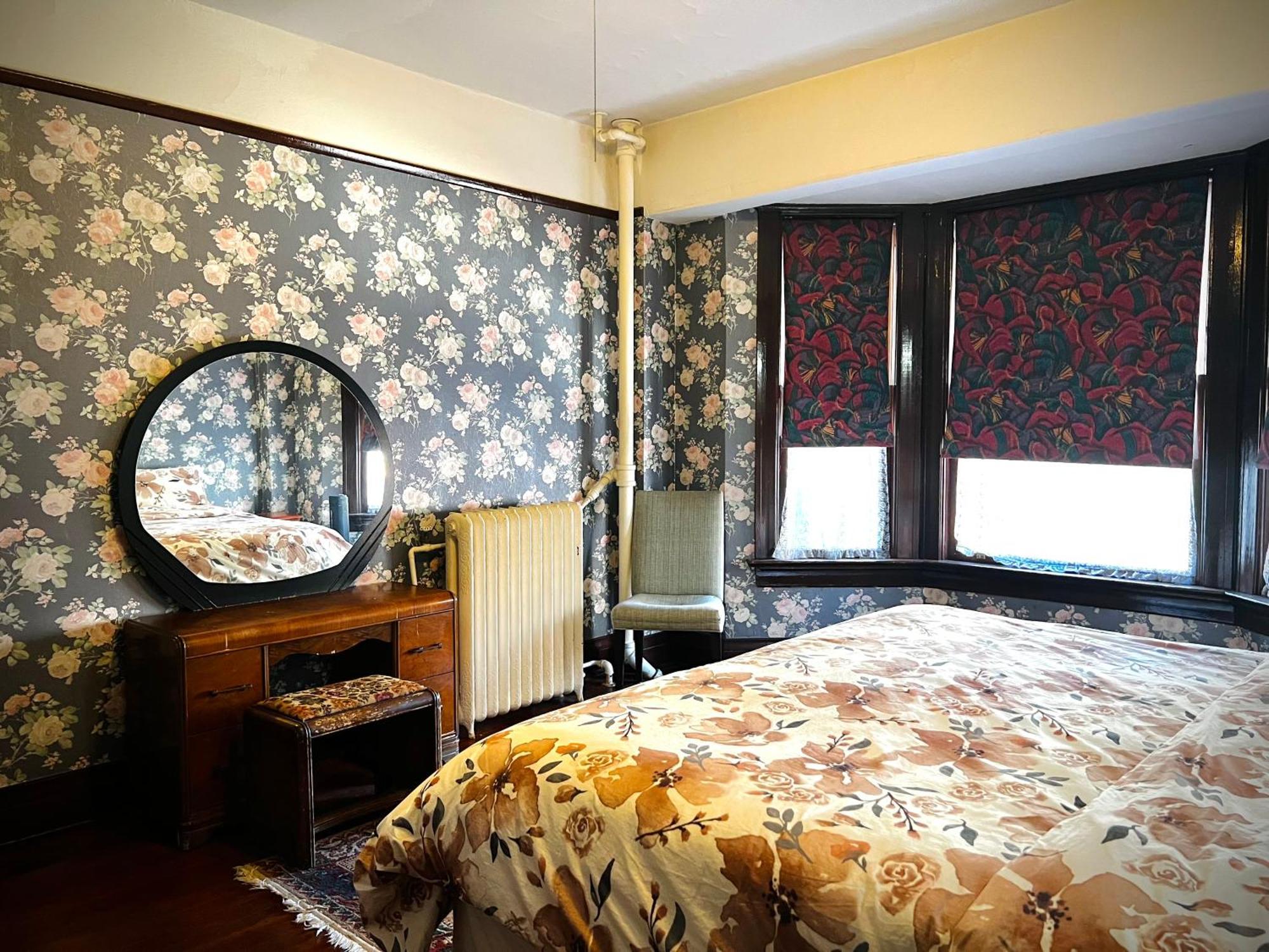Hotel Arundel Mansions