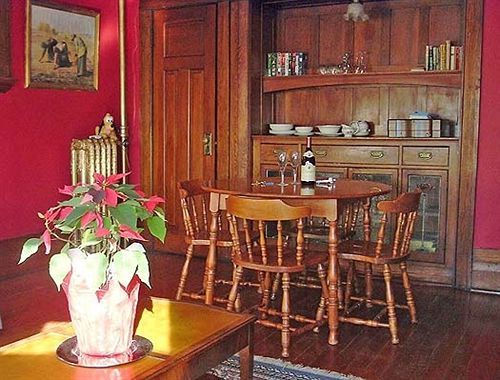 Arundel Mansions Hotel 3*